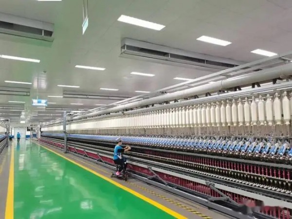 魏桥纺织丁吉利获评第七届全国十佳纺织面料设计师！