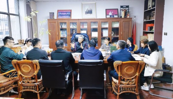 复工第一天|河南省服装行业协会召开会议,加快速度推动县域经济服务出成绩！