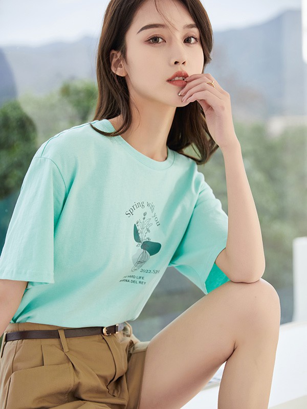 LAI睐品牌女装2023春夏季新款绿色T恤