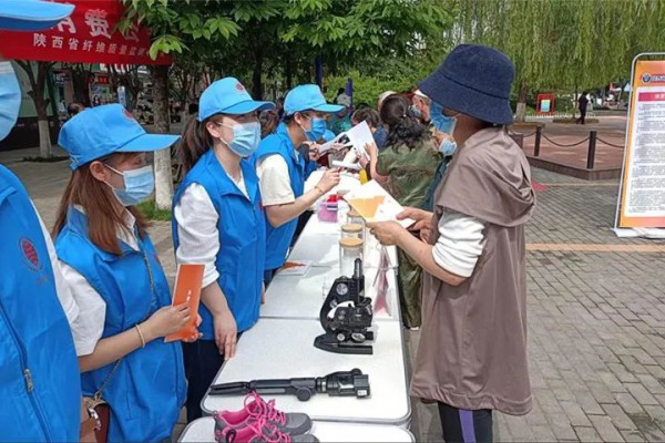 陕西省纤监中心开展“阳光纤监进社区”质量宣传活动