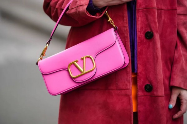 Valentino董事长称富裕消费者将购买更多奢侈品