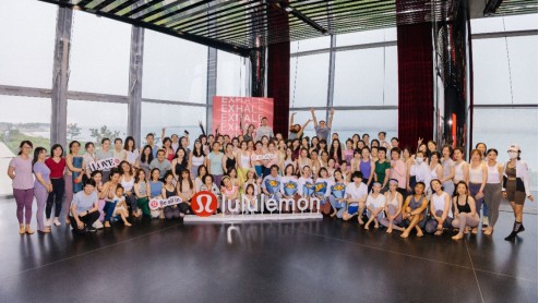 国际瑜伽日，lululemon携手大使在全国20城举办瑜伽习练活动
