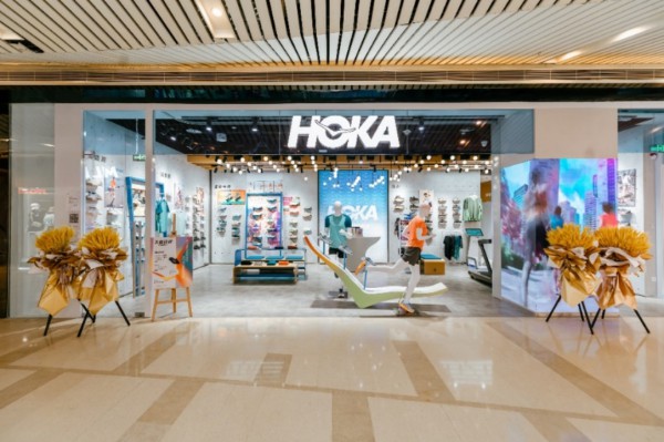HOKA ONE ONE®华北首家直营品牌形象店于北京正式开业