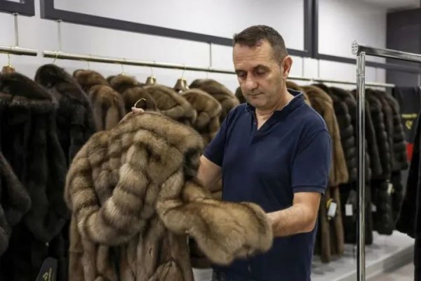 由于反俄制裁，欧洲皮草行业面临终结！
