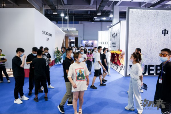 2022海宁中国国际皮革裘皮时装展盛大启幕
