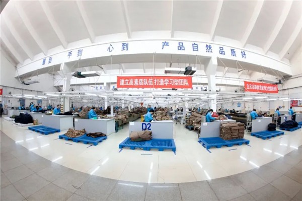 订单减少叠加采购推迟,这家中国最大纺织军工龙头前三季度净利暴跌超三成!