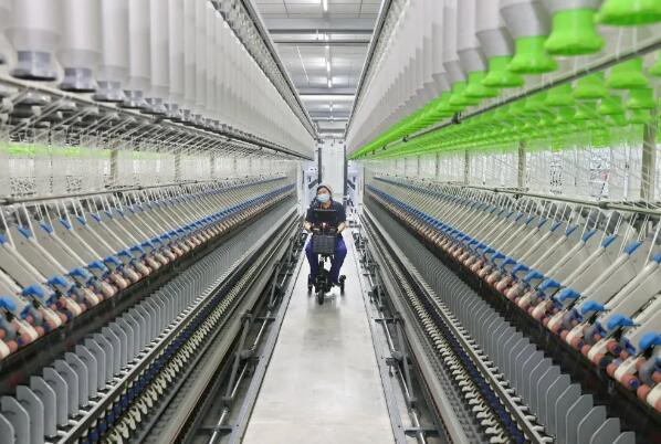 全国首个"智慧纺纱工厂"全面达产
