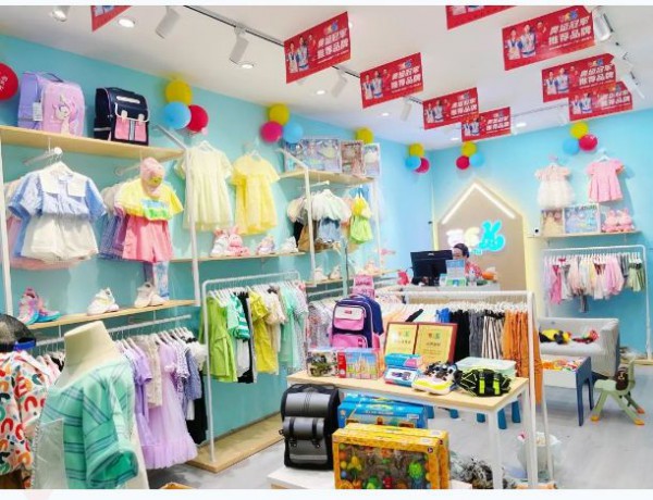 芭乐兔|创业浪潮中,如何成功开一家童装店?