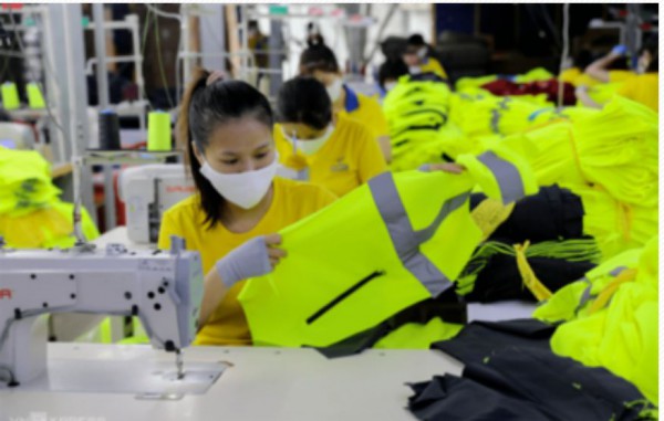 东南亚,还是埃塞俄比亚?中国纺织产业出海遇上选择难题
