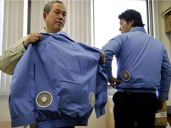 新型服装“风扇服”持续火爆,在日本,越南等国家备受欢迎