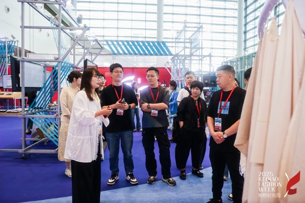 一场关于中国纺织品牌的创新发展路径活动,感受来自柯桥的独特描绘!