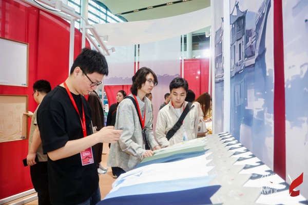 一场关于中国纺织品牌的创新发展路径活动,感受来自柯桥的独特描绘!