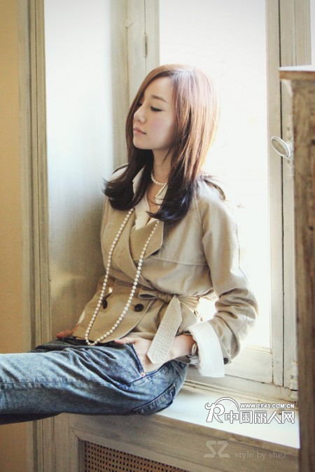 韩国热销SZ 2010秋装新款 韩版女装 蝴蝶结系带 双排扣短款 外套