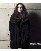 miss and she_女装产品图片