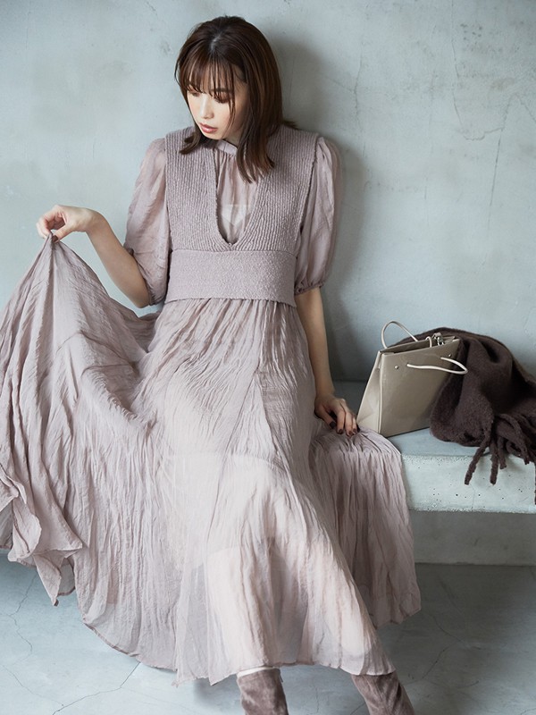 COCODEAL女装2020秋冬季粉色纯色连衣裙