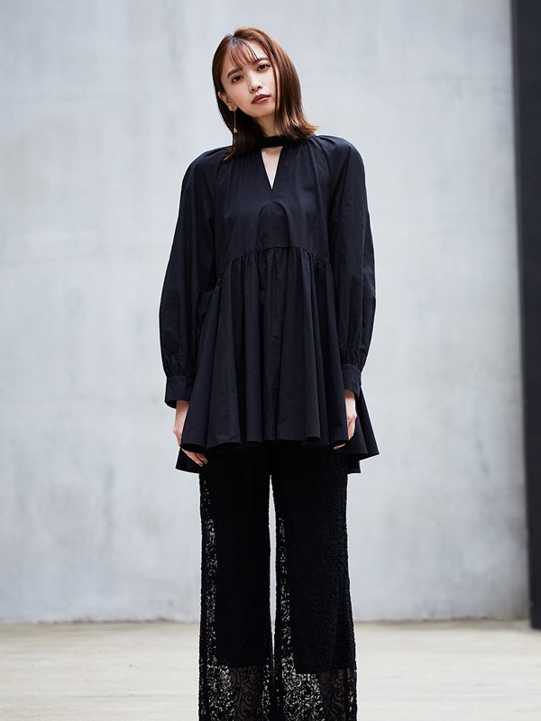 COCODEAL女装2020秋冬季黑色纯色上衣