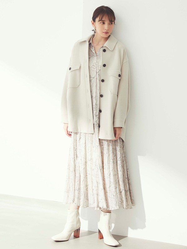 COCODEAL女装2020秋冬季米色纯色外套
