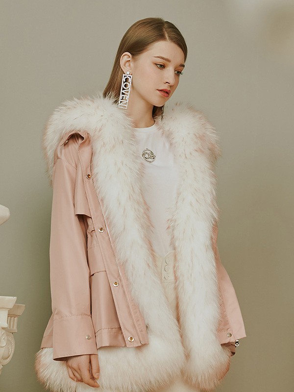 covengarden女装2020秋冬季粉色带毛领外套