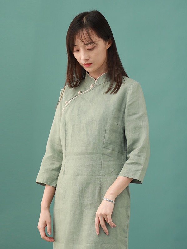 棉叙女装2020秋冬季绿色纯色连衣裙