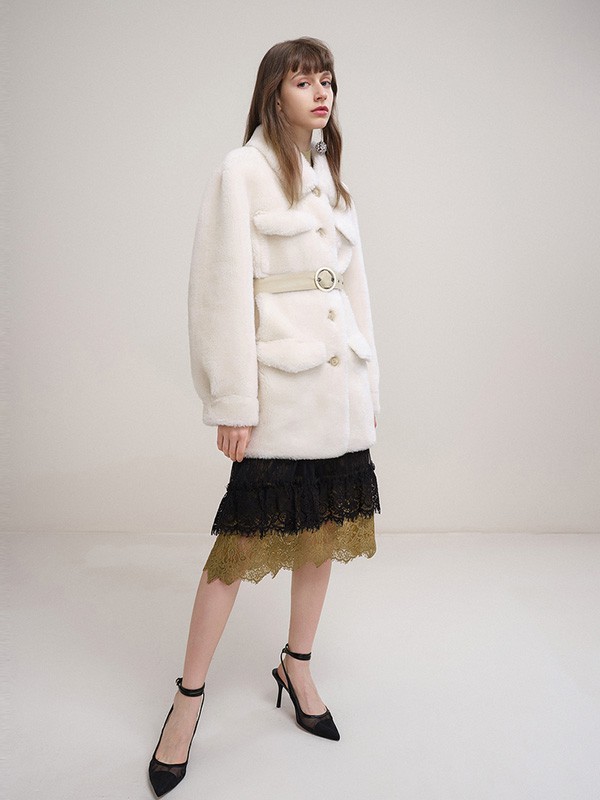 可可尼女装2020秋冬季白色纯色外套