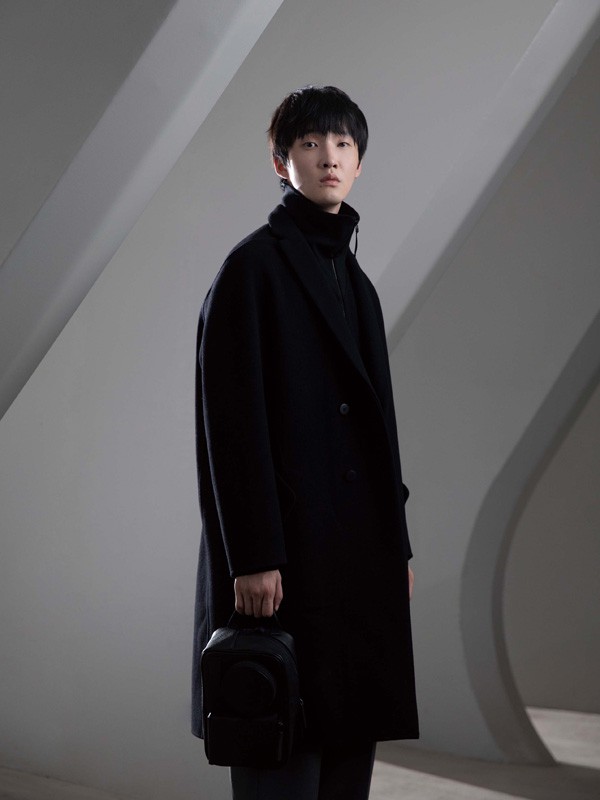 MJU:T男装2020秋冬季黑色纯色大衣