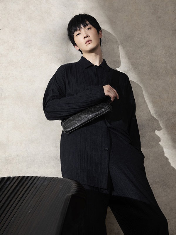 MJU:T男装2020秋冬季黑色条纹衬衫