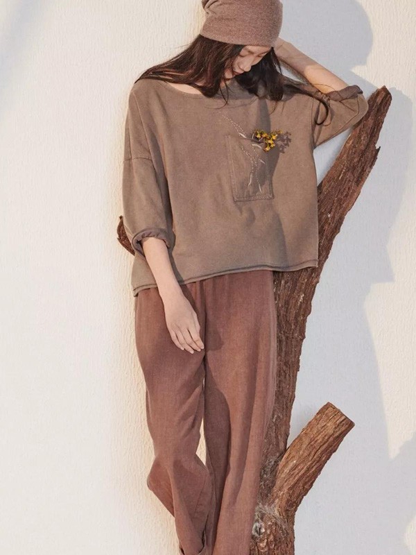点击查看下一张素缕女装图片
