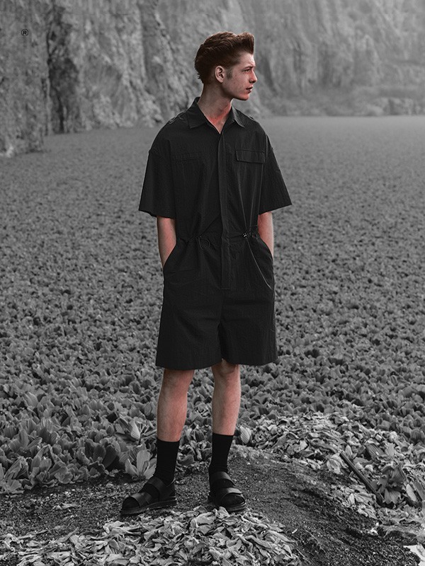 幻象者2020夏季黑色纯色连体裤