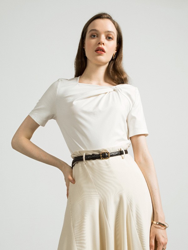 相对纶女装2020春夏季白色纯色连衣裙