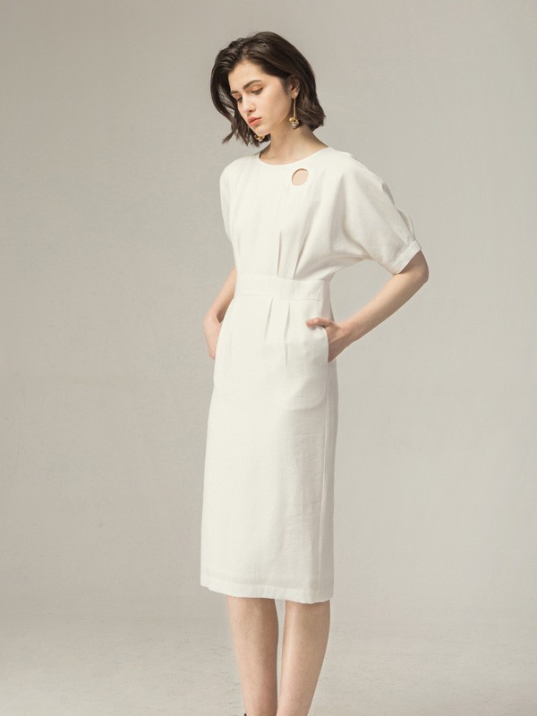 相对纶女装2020春夏季白色修身连衣裙
