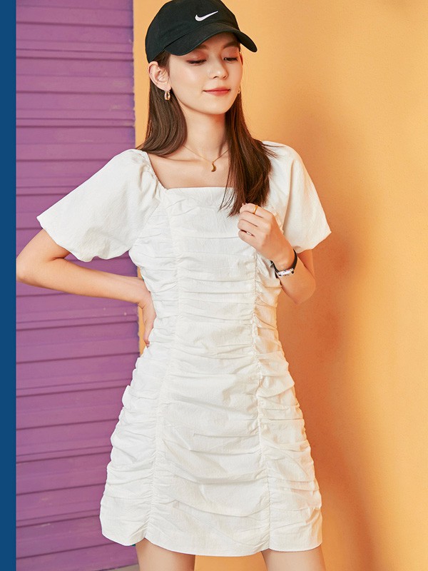 艾森美斯2020春夏季白色纯色连衣裙