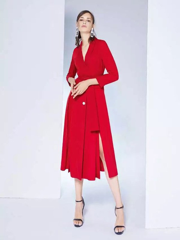 布卡慕尚2020春季红色纯色连衣裙