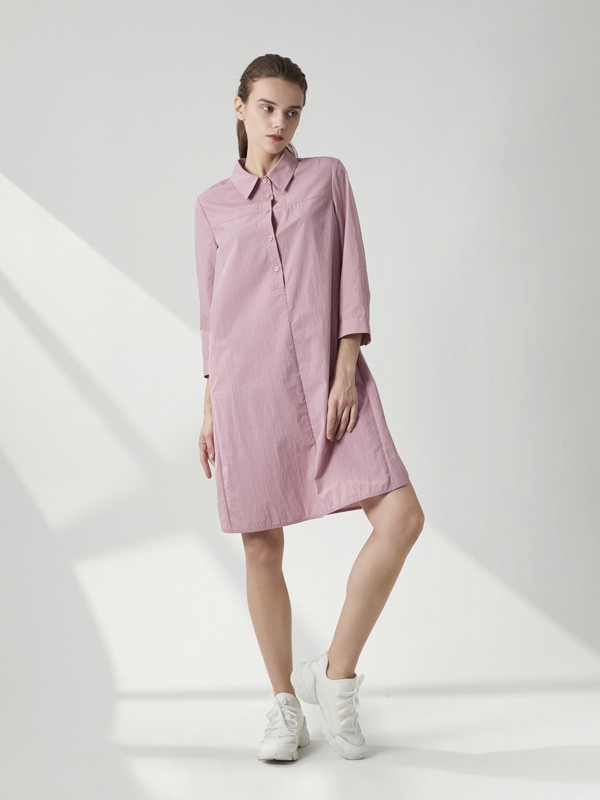 路卡西2020春夏季粉色纯色衬衫裙