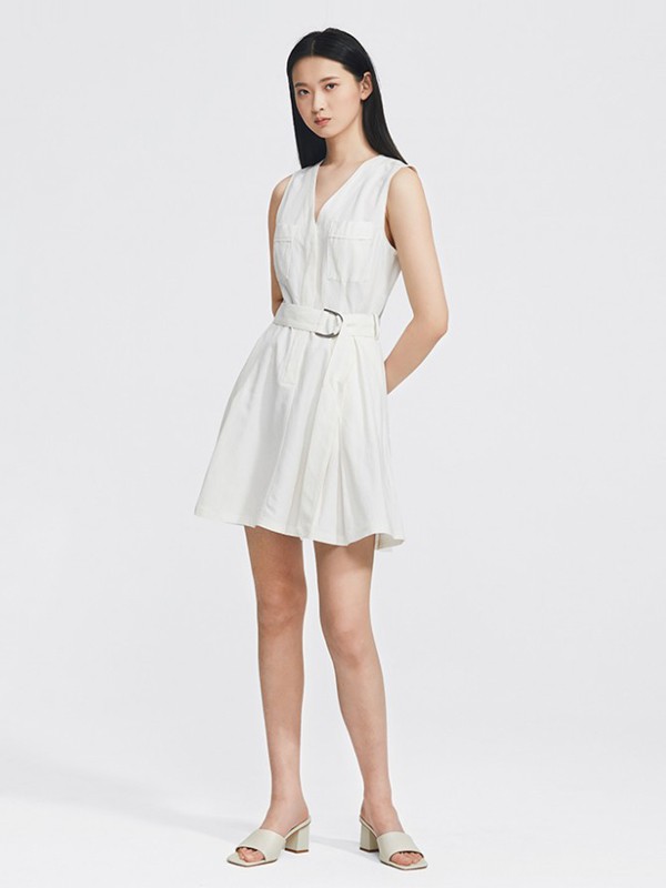摩纳哥会馆2020春夏季白色无袖连衣裙