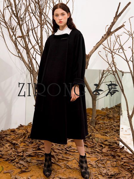 子容女装2020秋冬季黑色长款外套