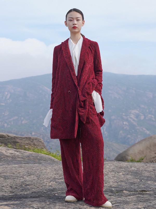 界内界外女装2020秋冬季红色宽松套装