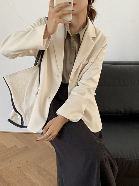 韩迅女装2020秋冬季米色纯色外套
