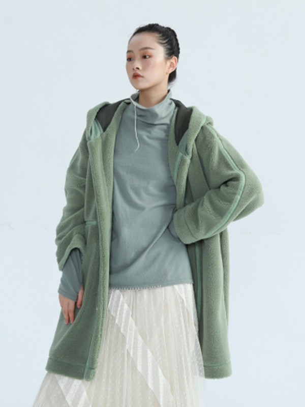 布卡拉女装2020秋冬季绿色连帽外套