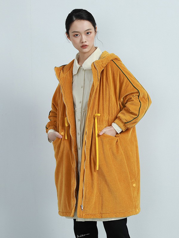布卡拉女装2020秋冬季黄色宽松外套