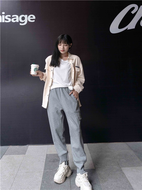 OMX2021秋冬季灰色纯色长裤