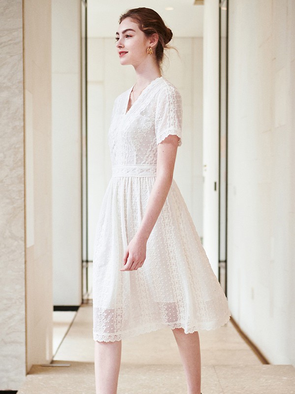 海尼女装2021春夏季白色纯色连衣裙