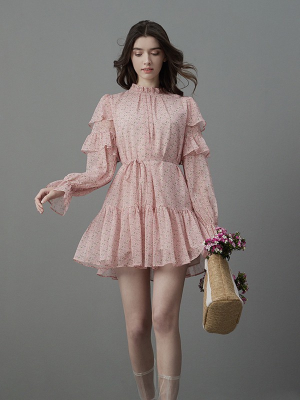 卡芮茜女装2021春夏季粉色纯色连衣裙