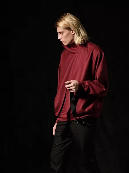 Ziekness男装2021秋冬季酒红色纯色T恤