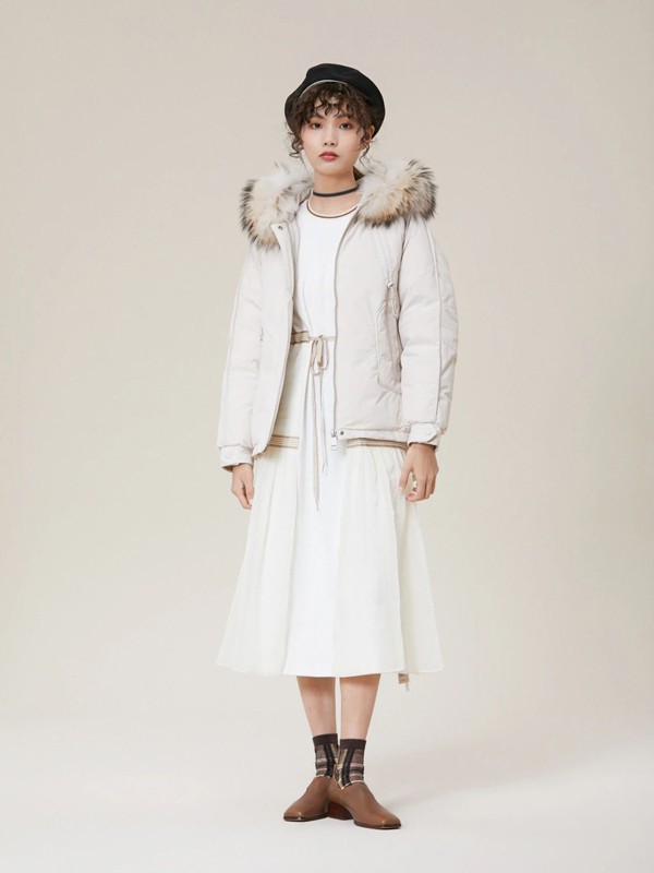 DT•LANDO女装2021秋冬季白色纯色半身裙