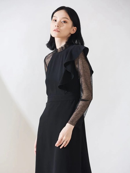 阿莱贝琳女装2021春夏季黑色拼接连衣裙