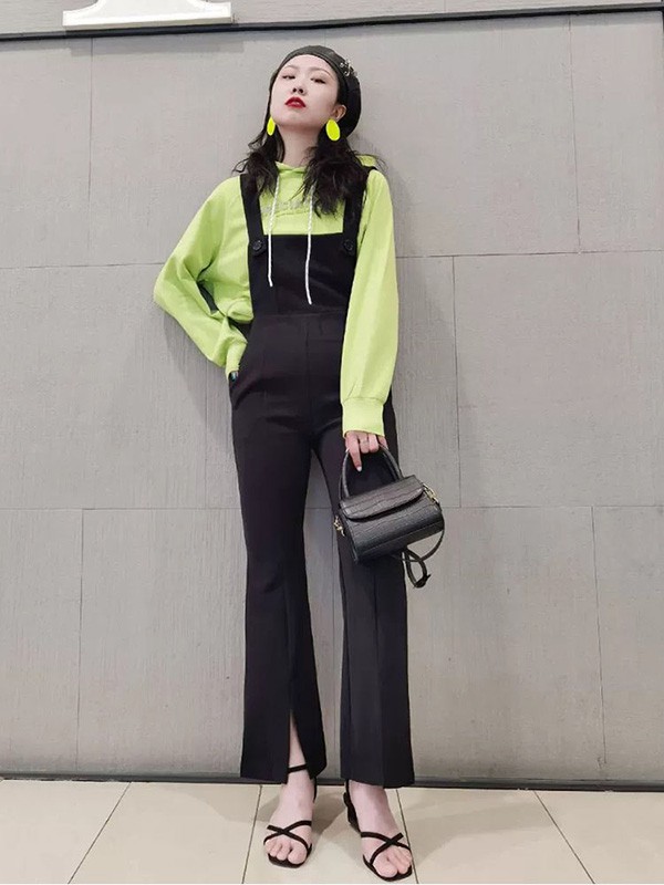 木子唧女装2021春夏季黑色纯色背带裤