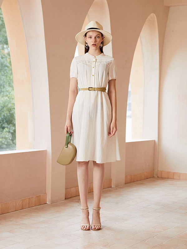 圣卡萝女装2021春夏季白色纯色连衣裙