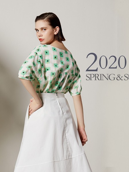 拉娜菲2021春夏季绿色波点上衣