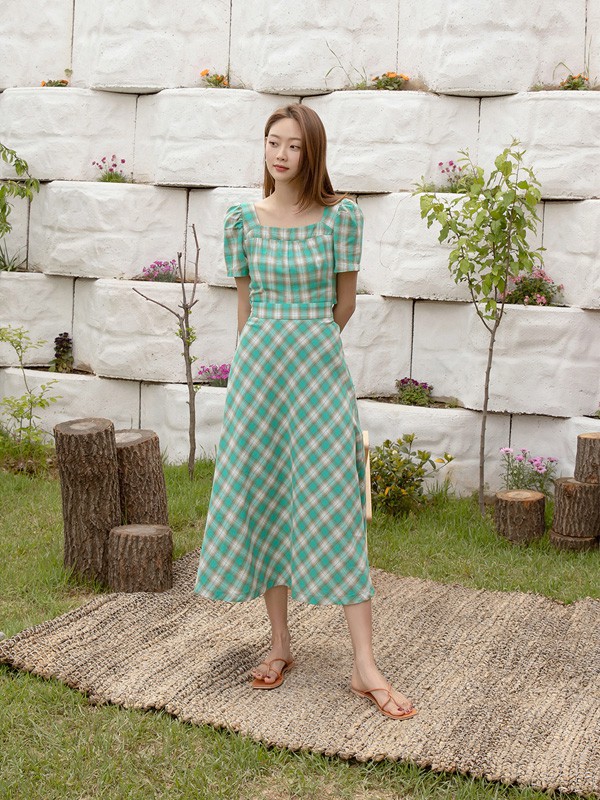 naingirl2021春夏季绿色格子连衣裙