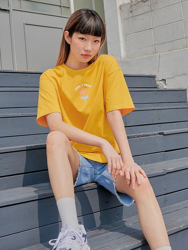 韩都衣舍女装2021春夏季黄色字母T恤